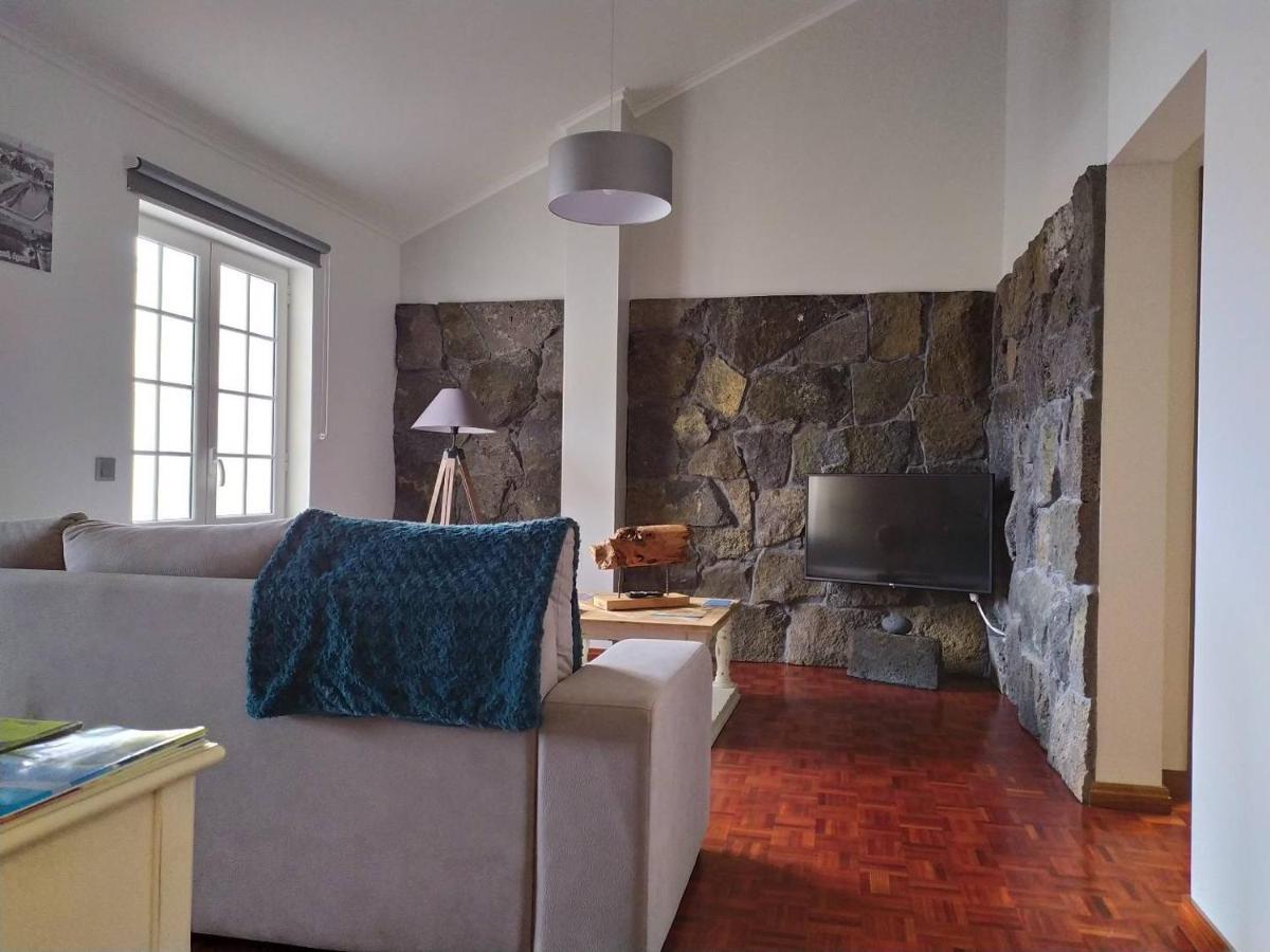 Margarida House - Stone Apartment ฮิเบย์รา กรันเจ ภายนอก รูปภาพ