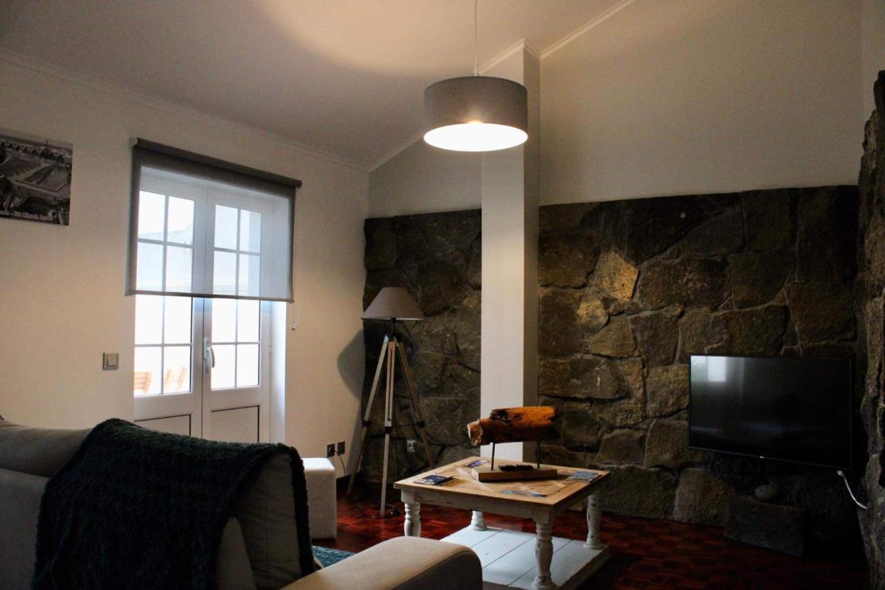 Margarida House - Stone Apartment ฮิเบย์รา กรันเจ ภายนอก รูปภาพ